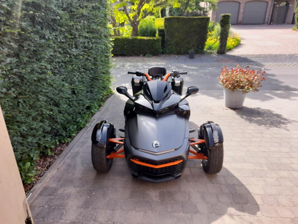 Can-am spyder f3s, Motos