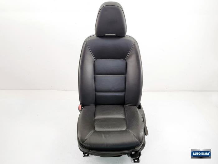 Siège gauche d'un Volvo V70, -, 3 mois de garantie, -, -