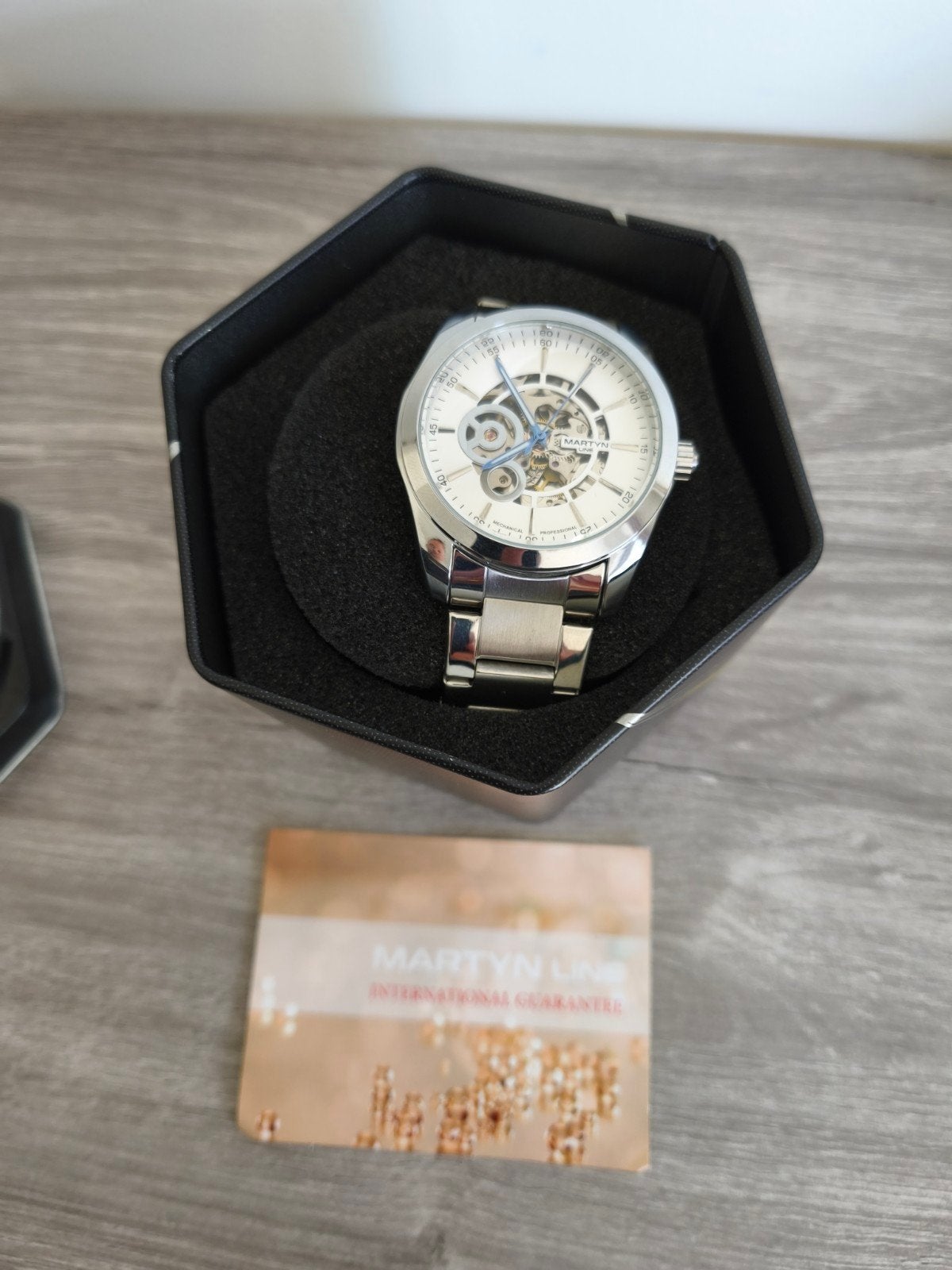 Montre Martyn line 6302
Automatic rs collection 
Fonctionne, Staal, Staal, Polshorloge, Zo goed als nieuw