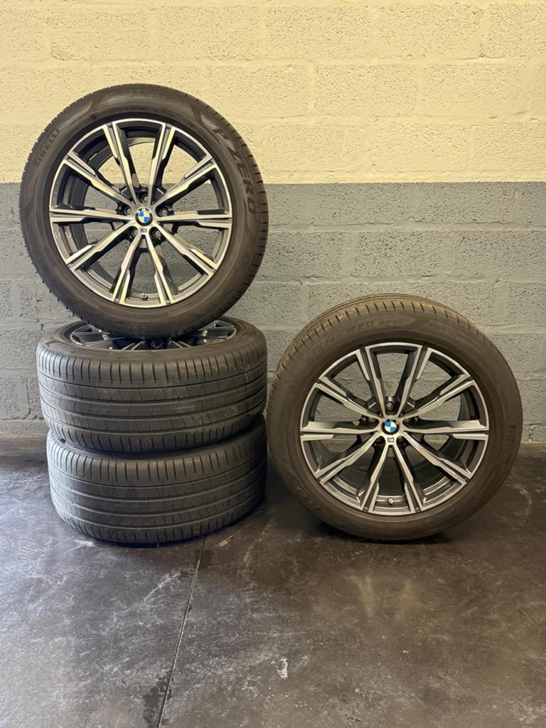 BMW x5 G05 en x6 G06 zomerset, Auto-onderdelen, Banden en Velgen, Ophalen, Gebruikt, 275 mm, Banden en Velgen