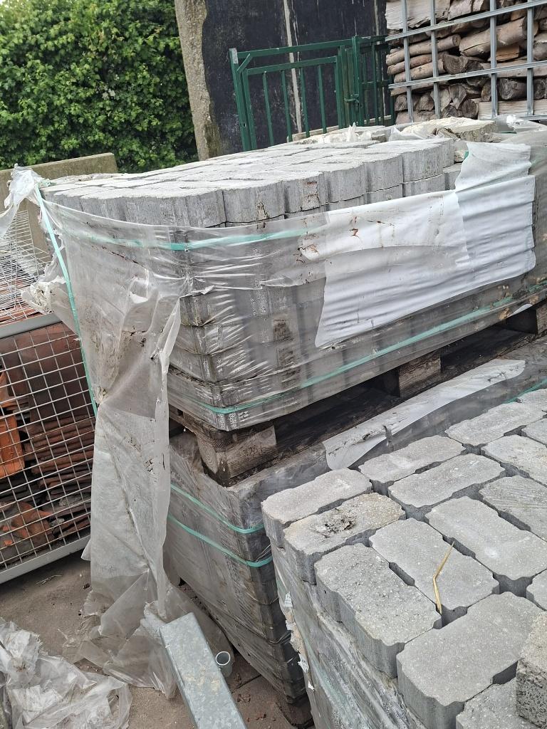 Betonnen klinkers, Jardin & Terrasse, Pavé & Dalles, Enlèvement, Neuf, Briques