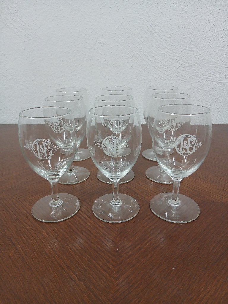 Prachtige set van 9 vintage wijnglazen met geëtst monogram, Enlèvement ou Envoi