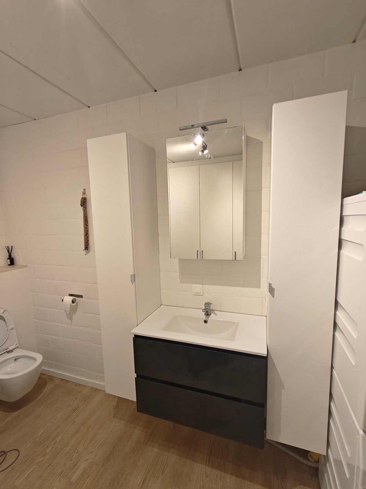 Badkamermeubel met kraan 142cm, Huis en Inrichting, Ophalen, 100 tot 150 cm, 150 tot 200 cm, 25 tot 50 cm