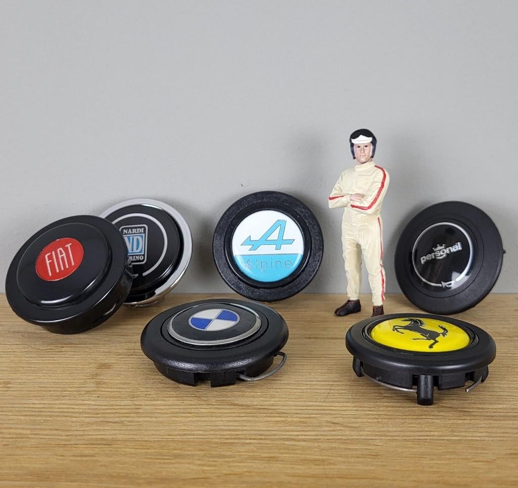 Claxondoppen nieuw en gebruikt - Classic Steering Wheel Shop, Verzenden, Nieuw, Overige automerken