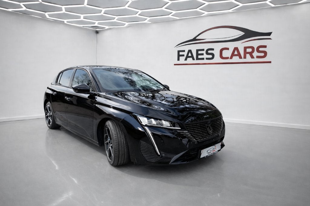 Peugeot 308 Plugin Hybride 1600 cc 4 cillinder, Auto's, Dealer onderhouden, 4 cilinders, Leder en Stof, Zwart