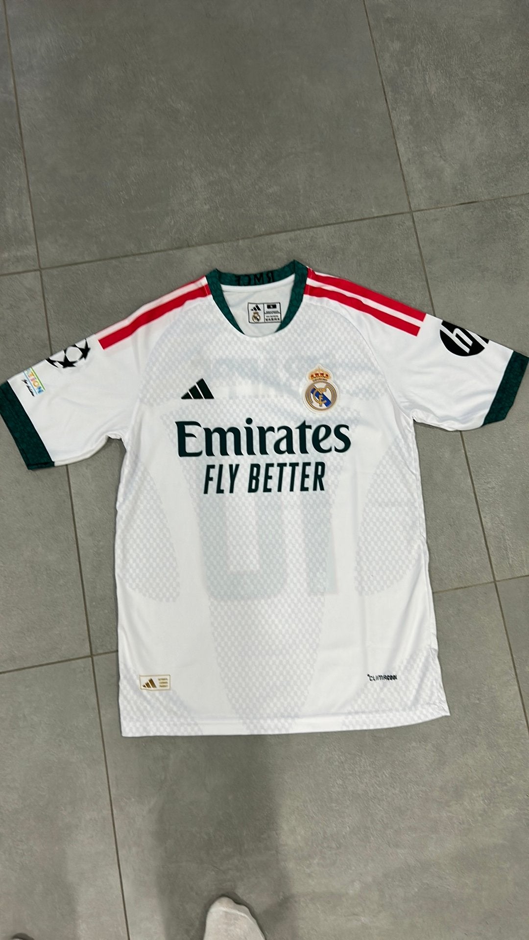 Trui van Real Madrid Mbappé, Shirt, Nieuw, Ophalen of Verzenden, Maat S