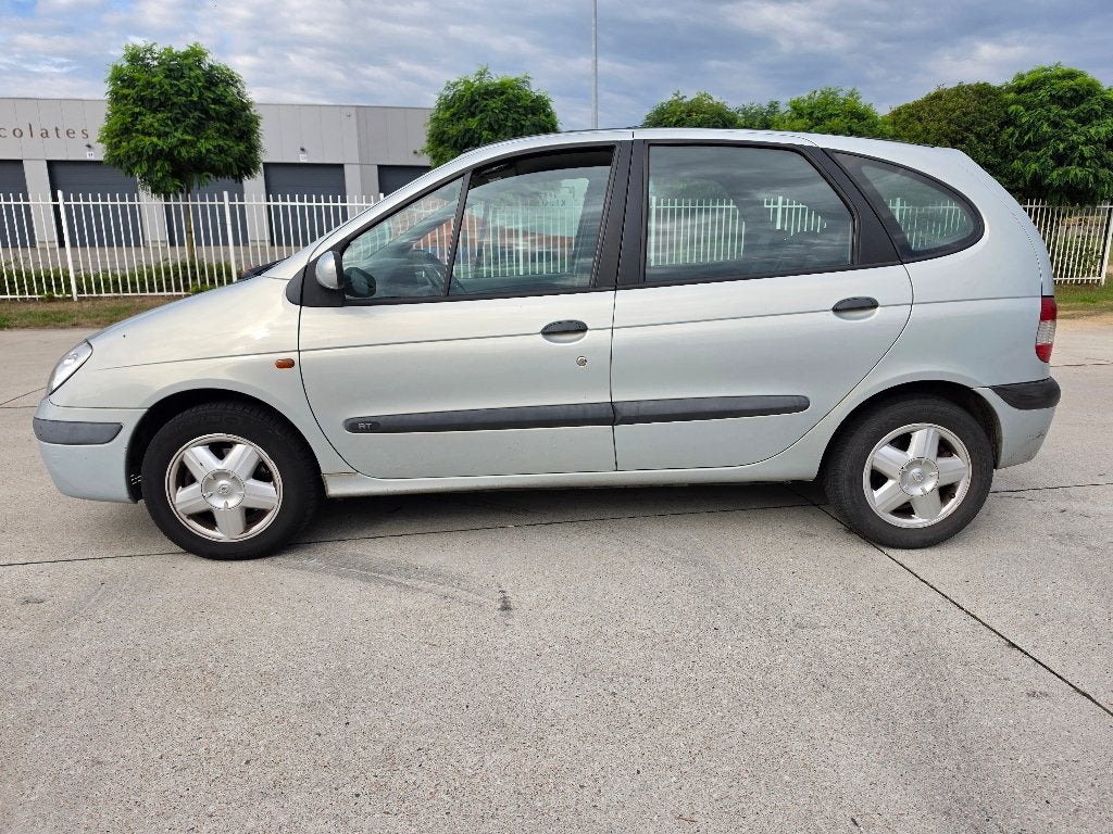 Renault Megane Scenic 1.6i Automaat Airco Gekeurd, Auto's, Renault, Automaat, Monovolume, Leder, Bedrijf
