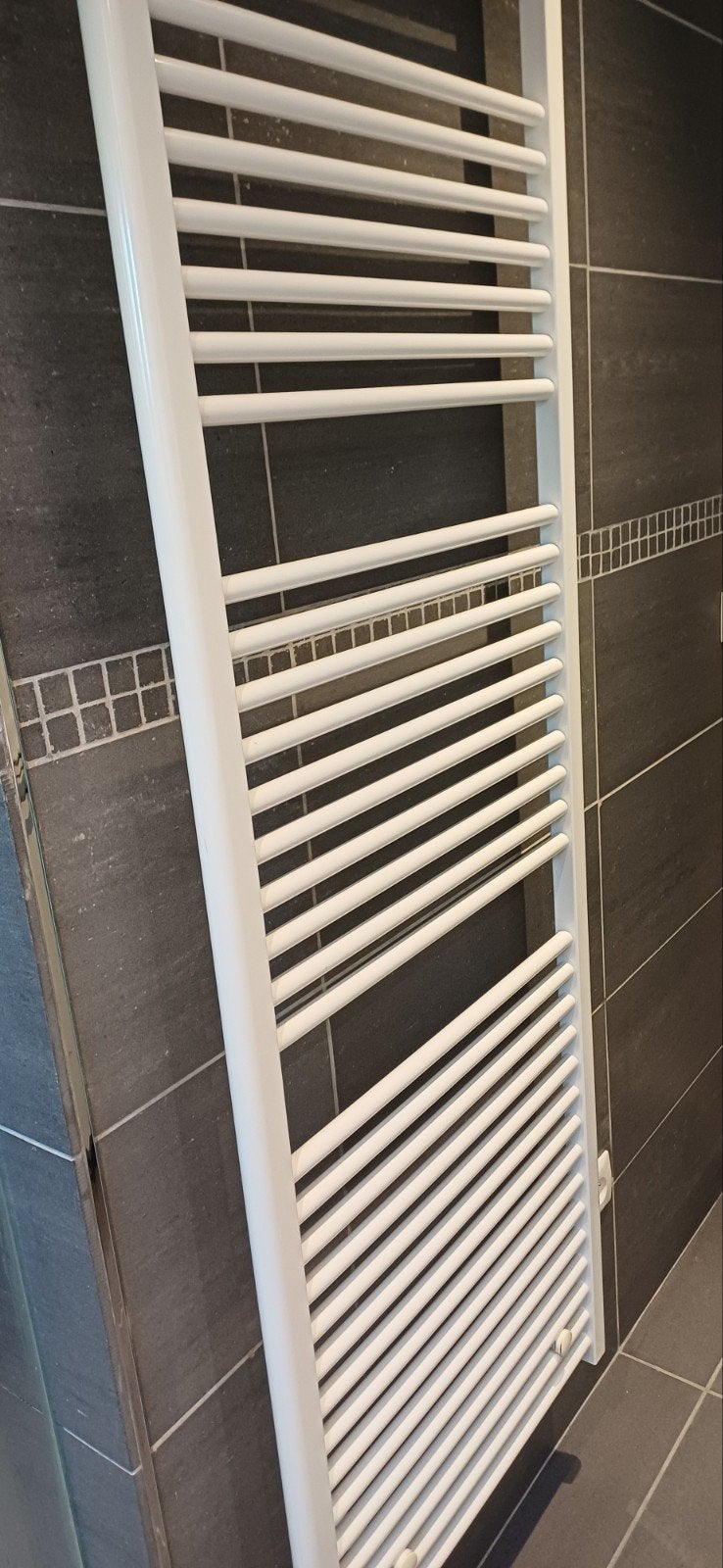 handdoekradiator 900 w elektrisch, Doe-het-zelf en Bouw, Ophalen, Gebruikt, Thermostaat