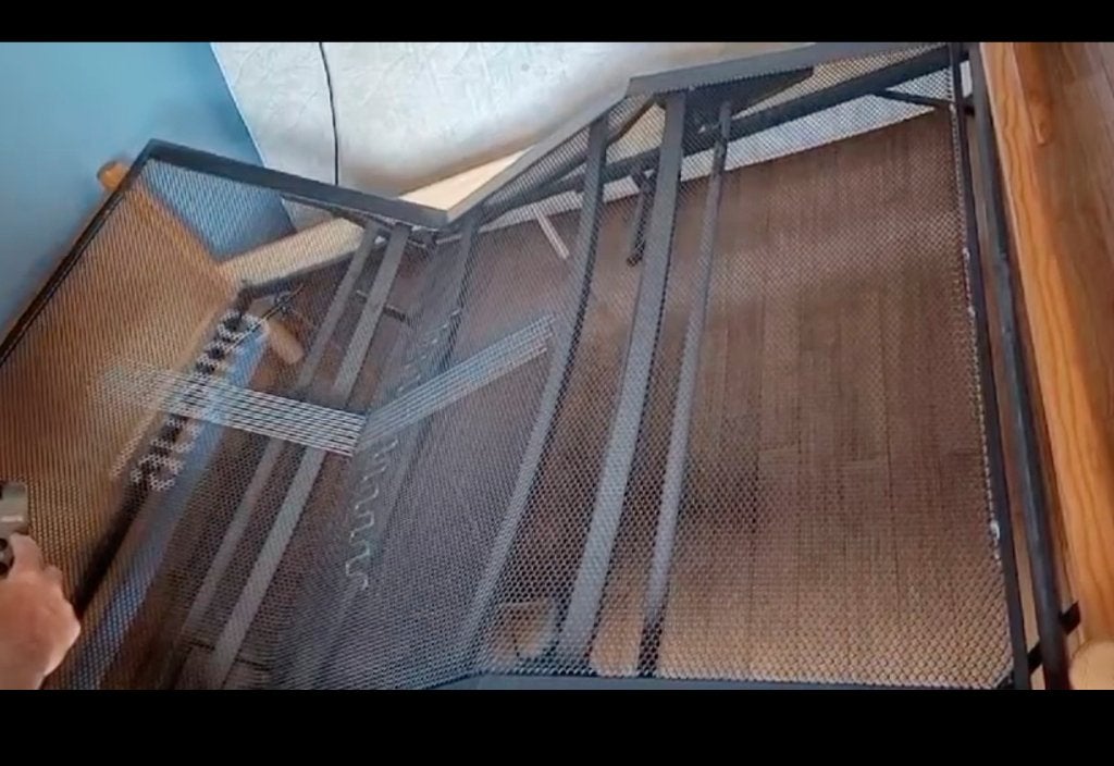 gratis-Auping bedbodem 140x200 elektrisch verstelbaar, Maison & Meubles, 140 cm, Enlèvement, Utilisé, Sommier