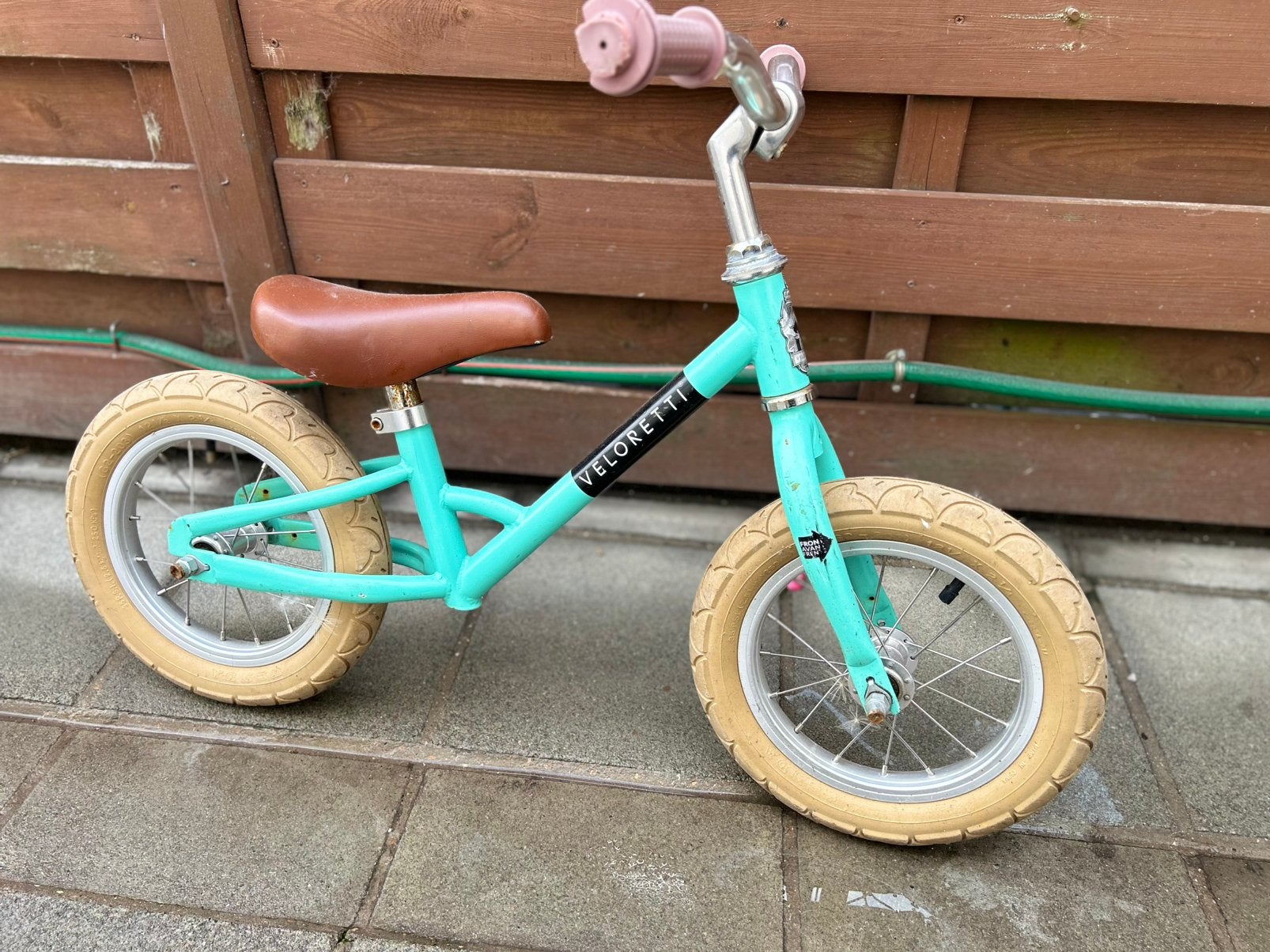 Loopfiets, Fietsen en Brommers, Ophalen, Zo goed als nieuw