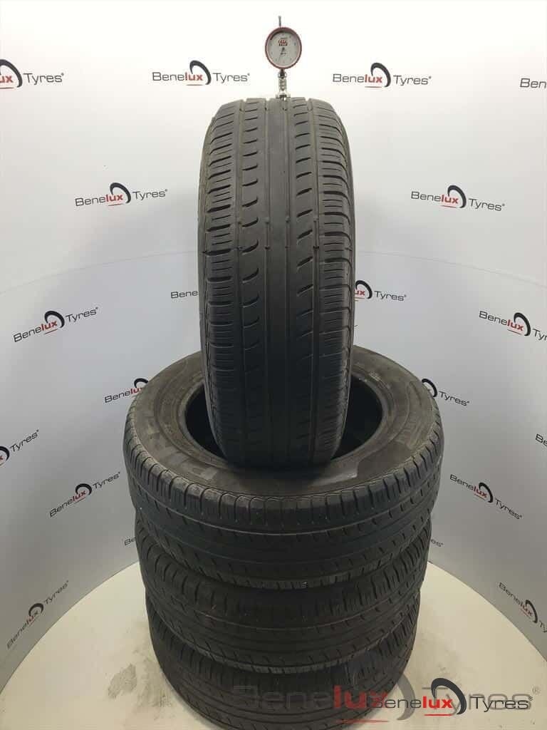 2 of 4 215/60R16 99H Pirelli P6 215/60 R16 215/60/16 2156016, Ophalen, -, Band(en), Zomerbanden