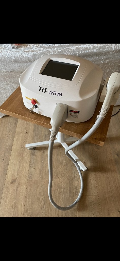 Tri wave laser toestel diode, Ophalen, Gebruikt, Scheren en Epileren