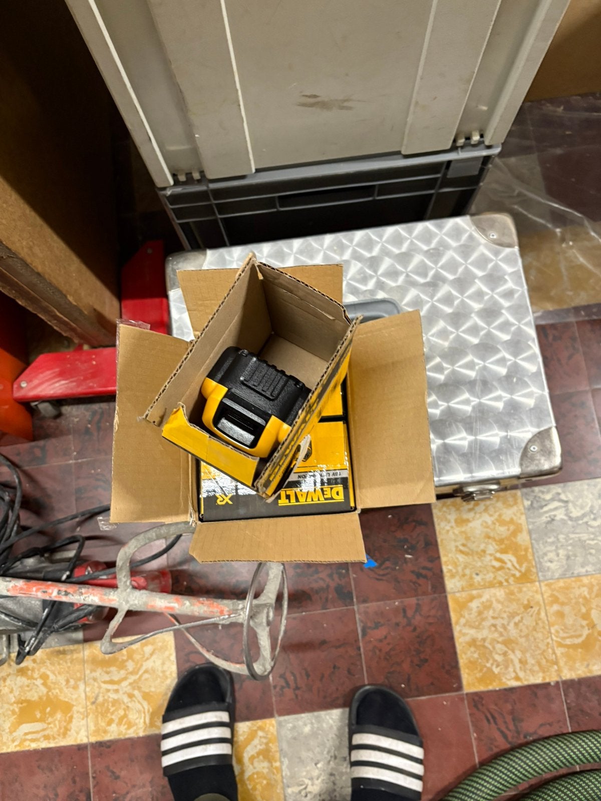 originele DeWalt DCB184 accu’s – 18V XR 5,0Ah – nieuw, Doe-het-zelf en Bouw, Ophalen, Nieuw