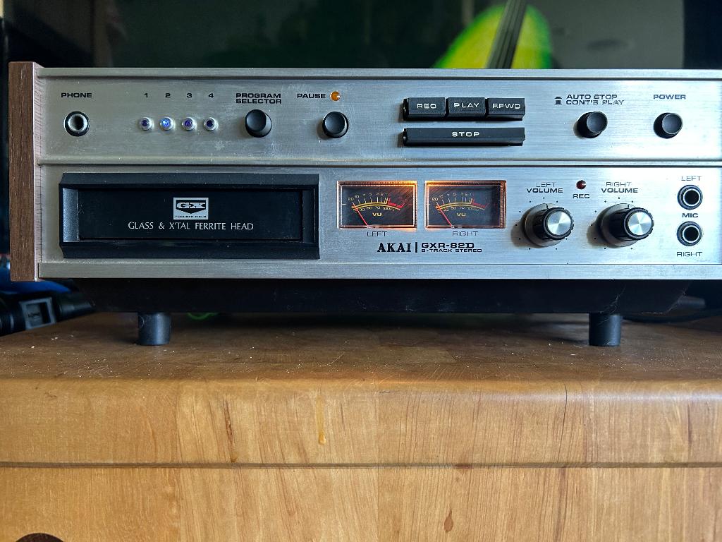 AKAI GXR-82D, Enlèvement, Akai