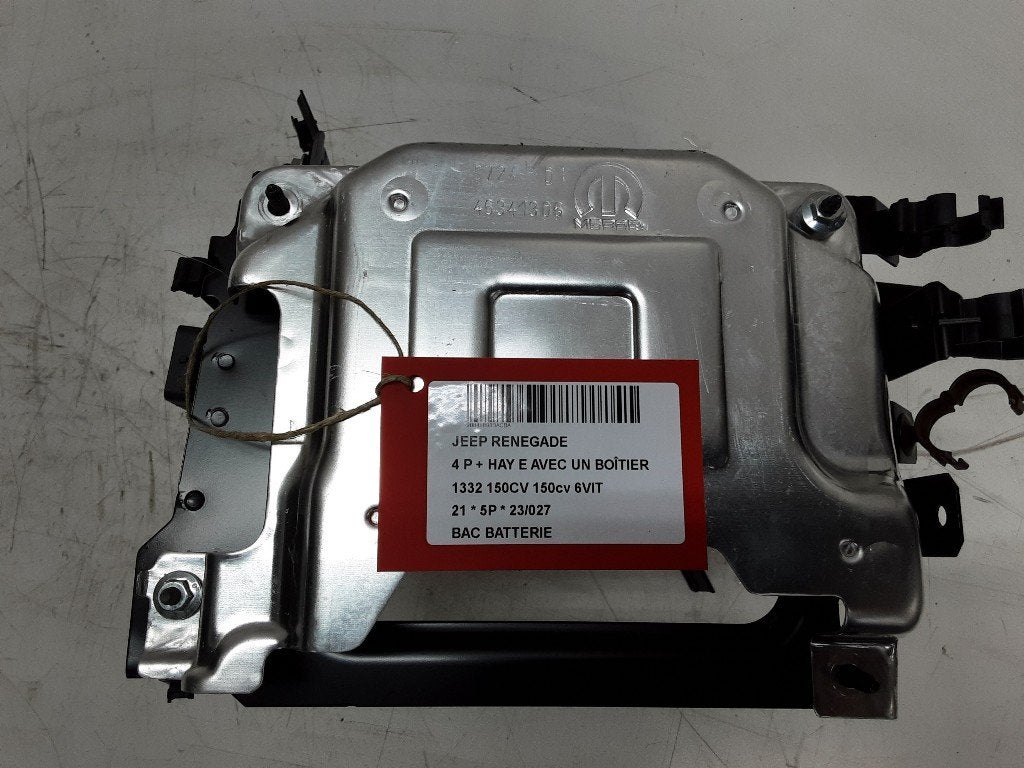 ACCUBAK Jeep Renegade (BU) (01-2014/12-2018) (46341306), Jeep, Gebruikt, Mevr. I. Hauben, Rue de l'Espoir 34 34
4030  GRIVEGNÉE, BE