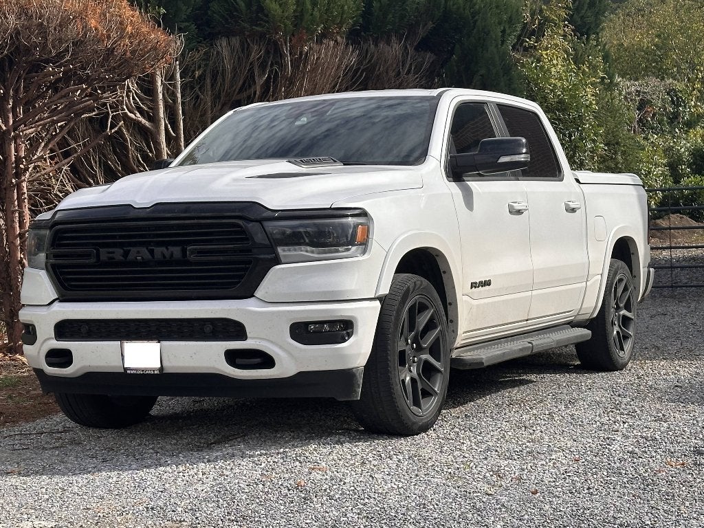 RAM 1500 LARAMIE Night Edition 2023, Achat, Entretenue par le concessionnaire, 5700 cm³, 5 places