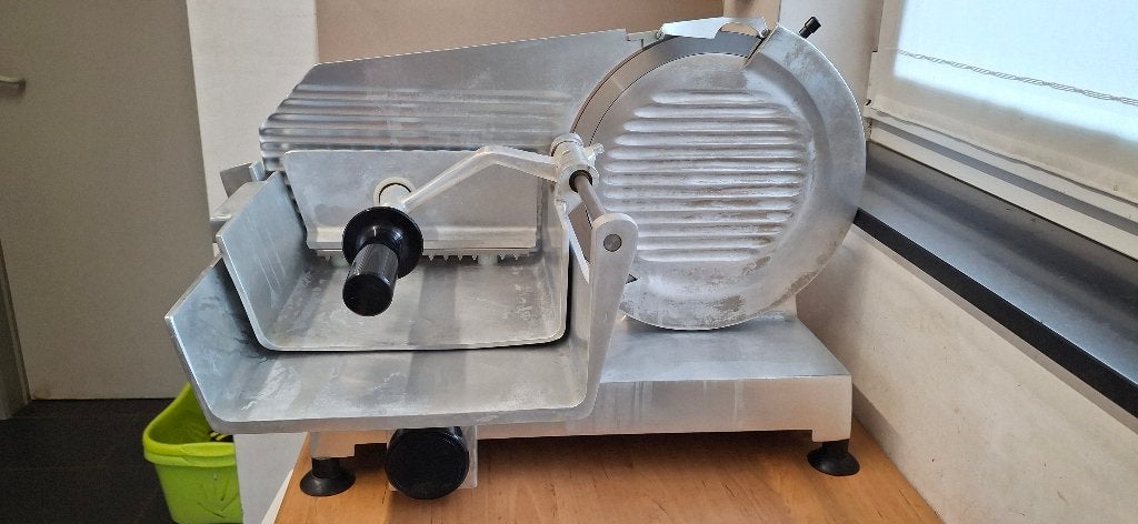 Vleessnijmachine, Elektronische apparatuur, Overige elektronische apparatuur, Ophalen, Gebruikt