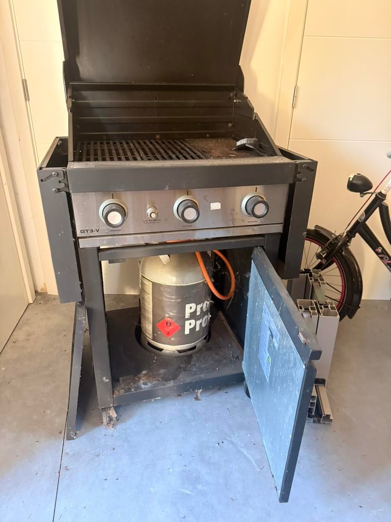 BBQ met gasfles, Enlèvement, Utilisé
