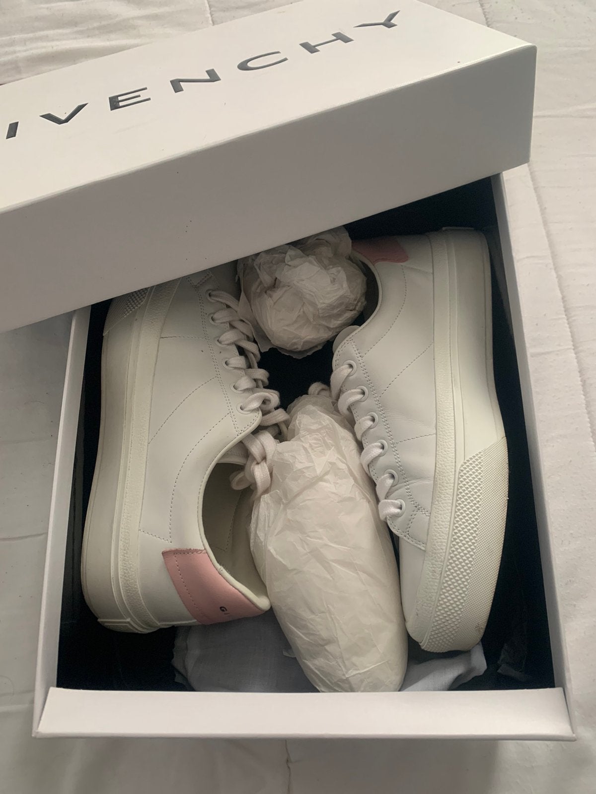 Givenchy city sneakers, Sneakers