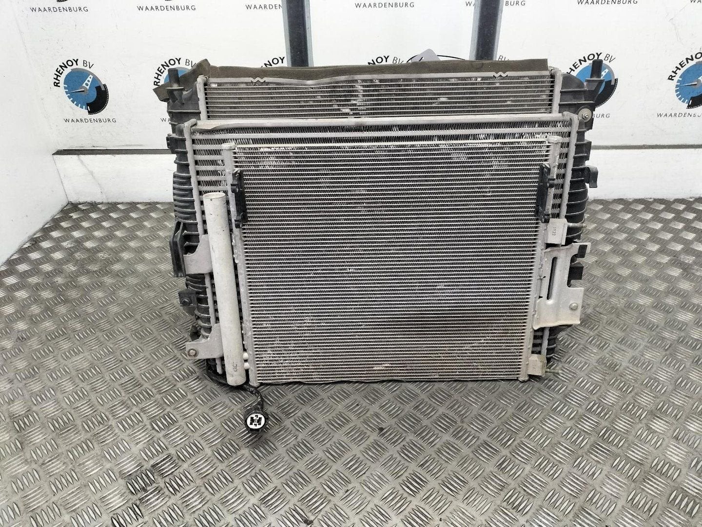 LANDROVER DISCOVERY SPORT L550 DISCOVERY SPORT KOELERPAKKET, Ophalen of Verzenden, Gebruikt, ARN erkend