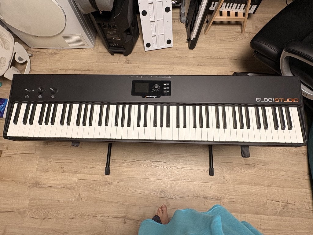 Clavier Midi 88 touches toucher piano : Studiologic SL88, Muziek en Instrumenten, 88 toetsen, Zo goed als nieuw, Aanslaggevoelig