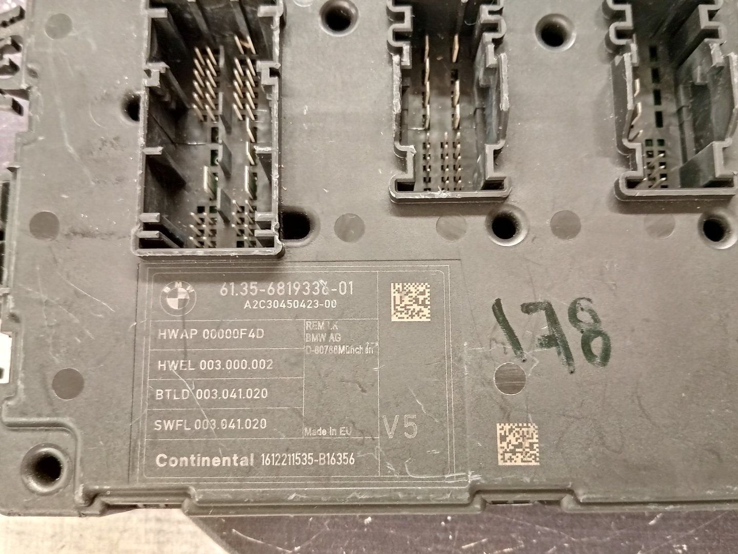 Body control module BMW 1-serie F21 LCI 118i  6135681933601, Auto-onderdelen, Gebruikt, -, -, Ophalen of Verzenden