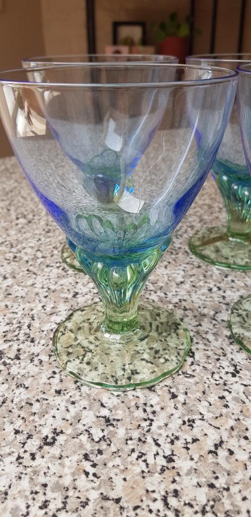 Smaragd groene  prachtige glazen van Bormilo Rocco, Verzamelen, Glas en Drinkglazen, Ophalen