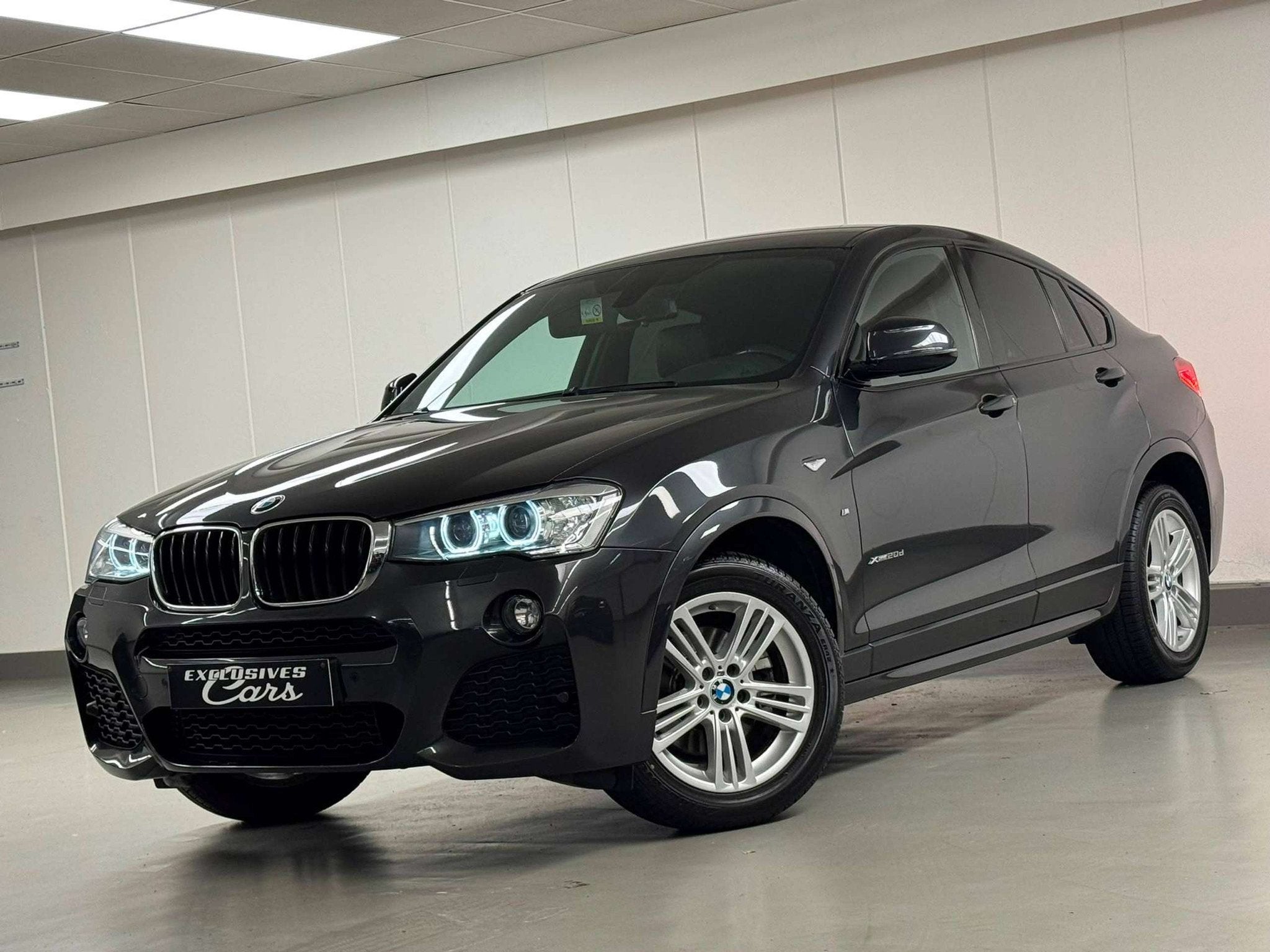 BMW X4 X-DRIVE 20d PACK M SPORT AUTO CAMERA XENON GPS JA, Auto's, BMW, Automaat, Euro 6, 4 cilinders, Bi-Xenon koplampen