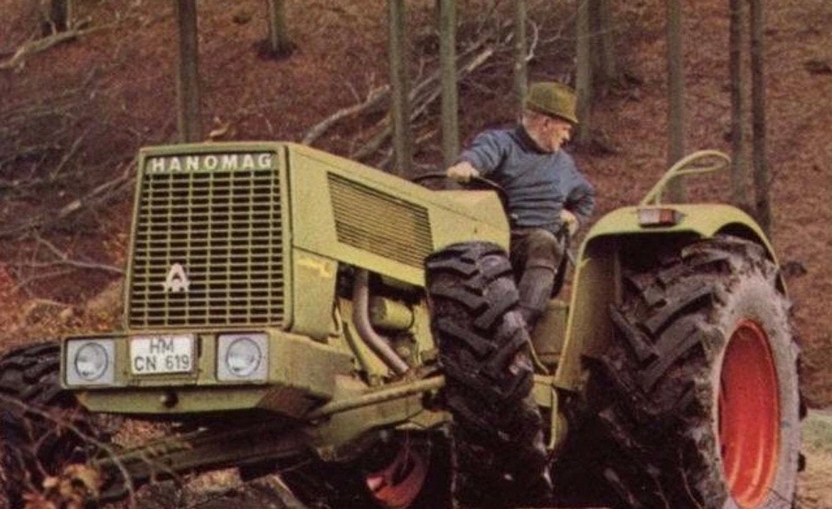 Recherché : Hanomag Brillant 701, Enlèvement, Tracteur et Agriculture