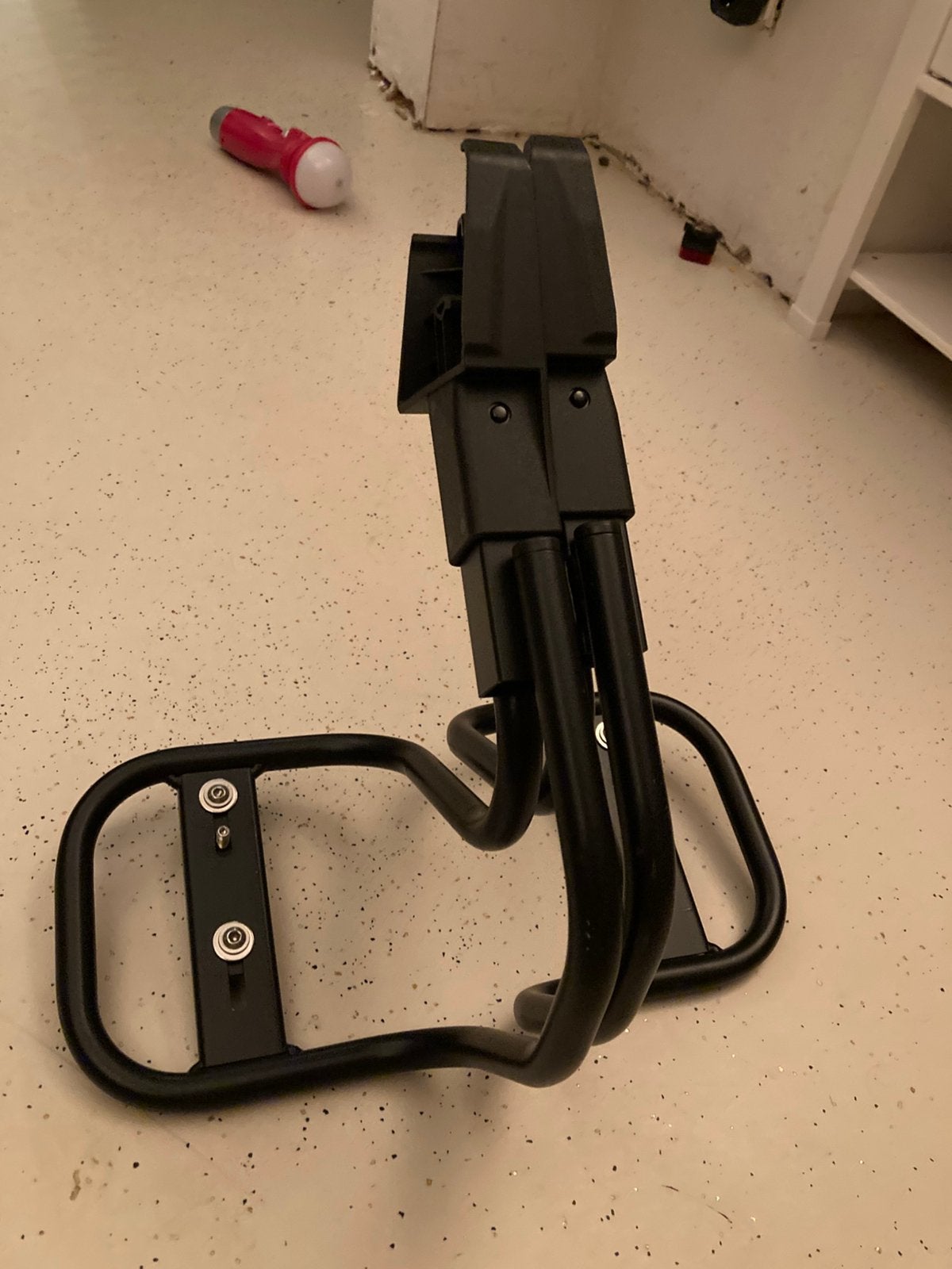 Carqon maxi cosi drager, Ophalen