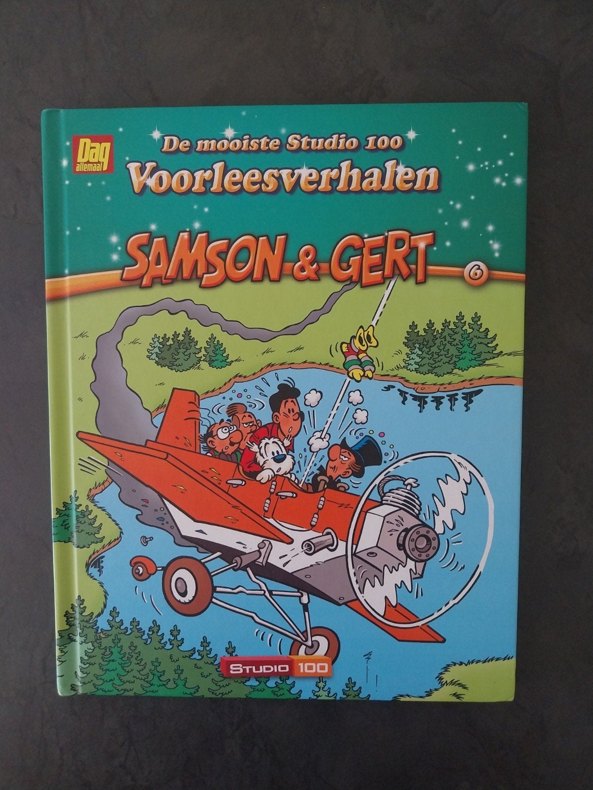 Studio 100, voorleesverhalen Samson & Gert, Ophalen