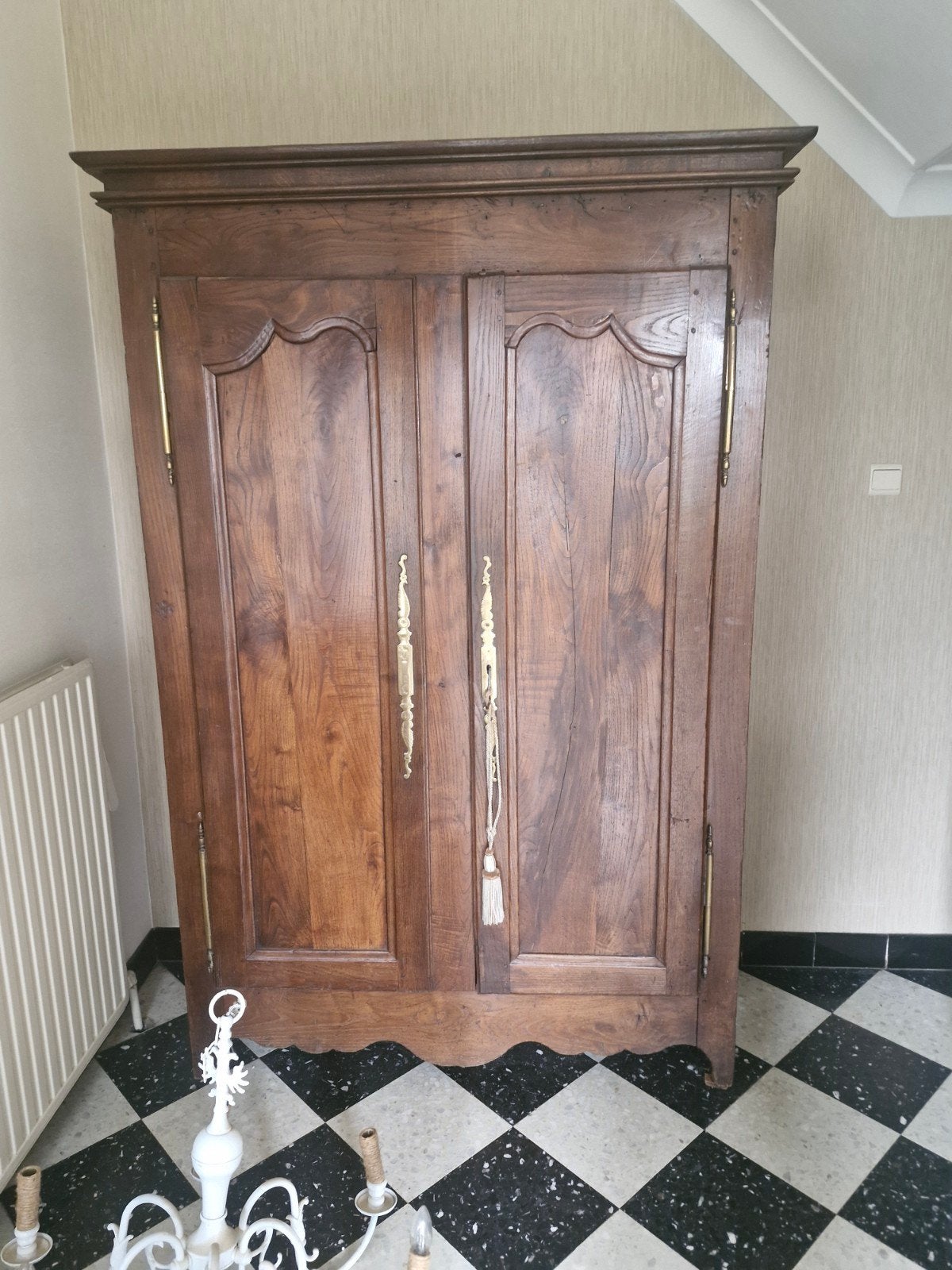 belle armoire en bois, Antiquités & Art, Enlèvement