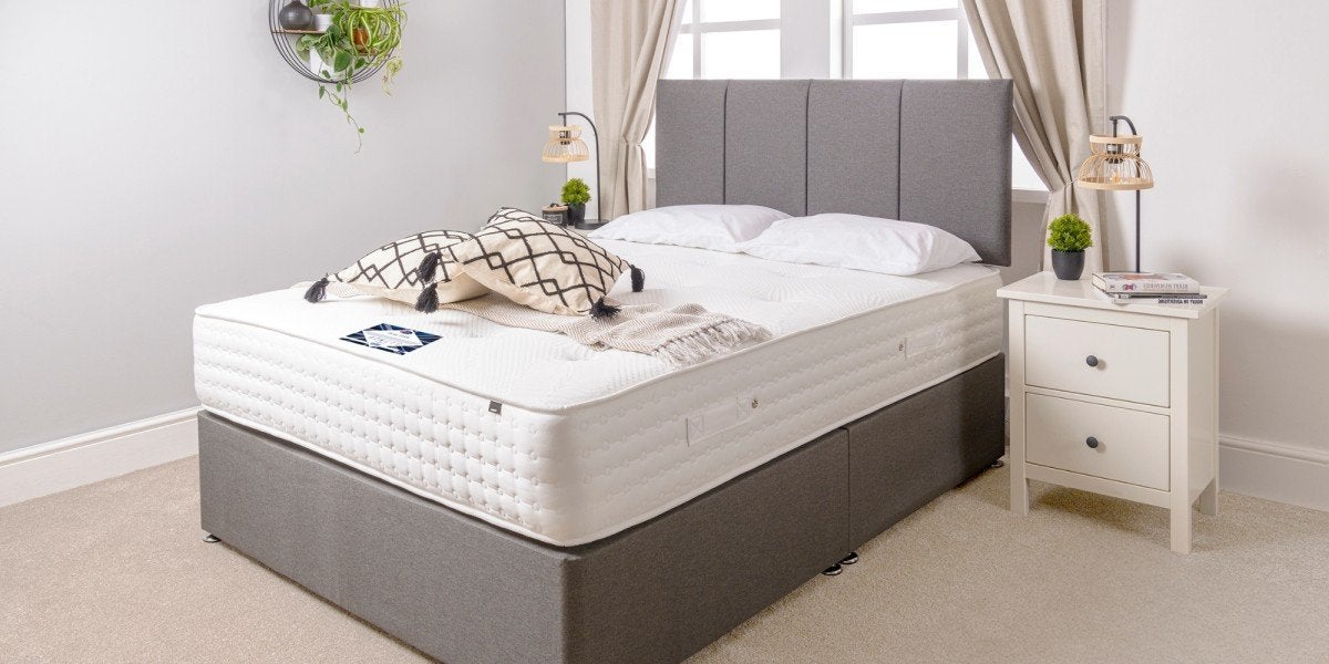 Premium King Size Bed – Like New Condition, Verstelbaar, Overige kleuren, Verzenden, 200 cm