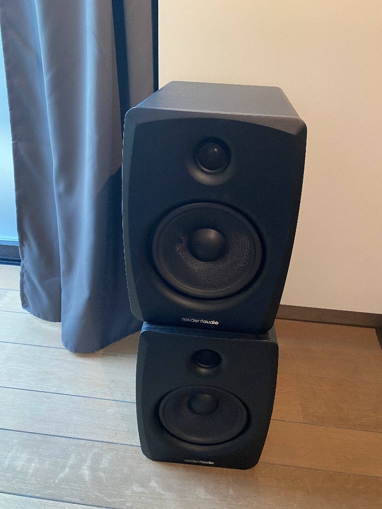 Resident Audio M8 – 1 paar studiomonitoren, Studiomonitor, Gebruikt, 60 tot 120 watt, Ophalen
