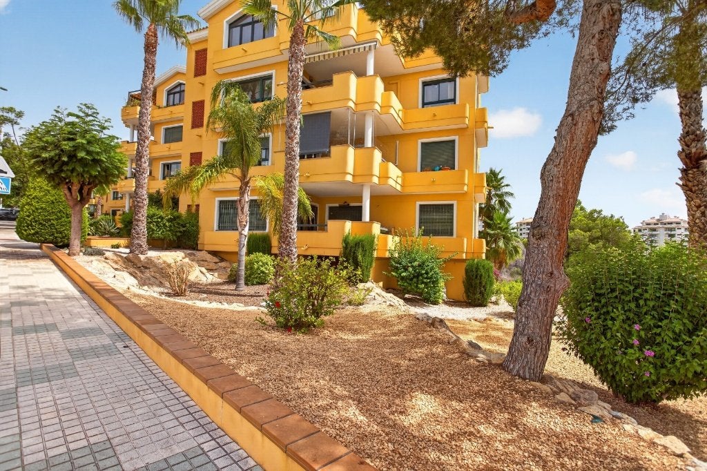 Appartement te koop in Lomas de Campoamor Golf, 2 kamers, Landelijk, Appartement, 121 m²