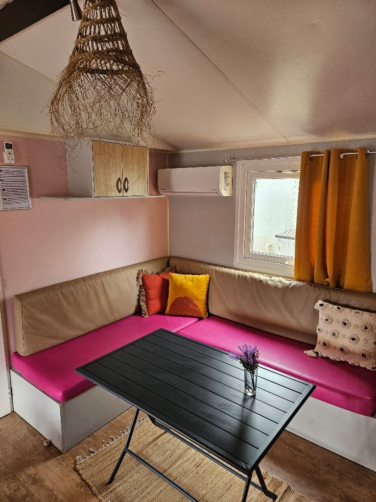 TE KOOP MOBILE HOME STACARAVAN, Tot en met 6