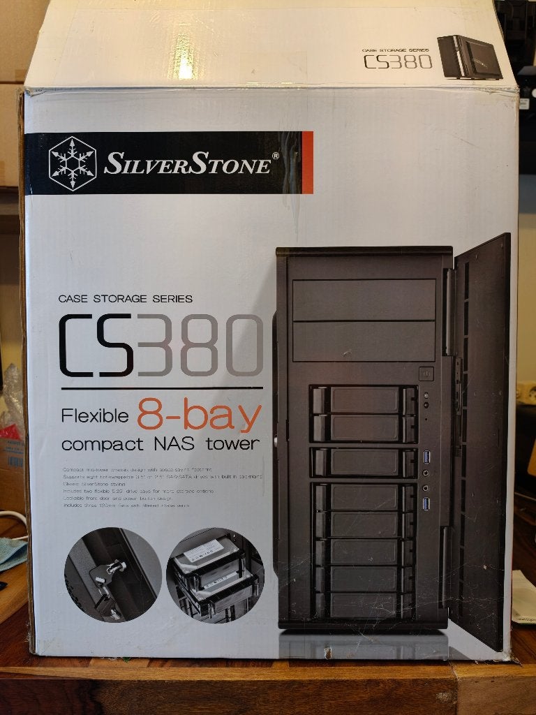 Boitier PC / NAS Silverstone CS380 8-bay, Informatique & Logiciels, Enlèvement ou Envoi, Comme neuf