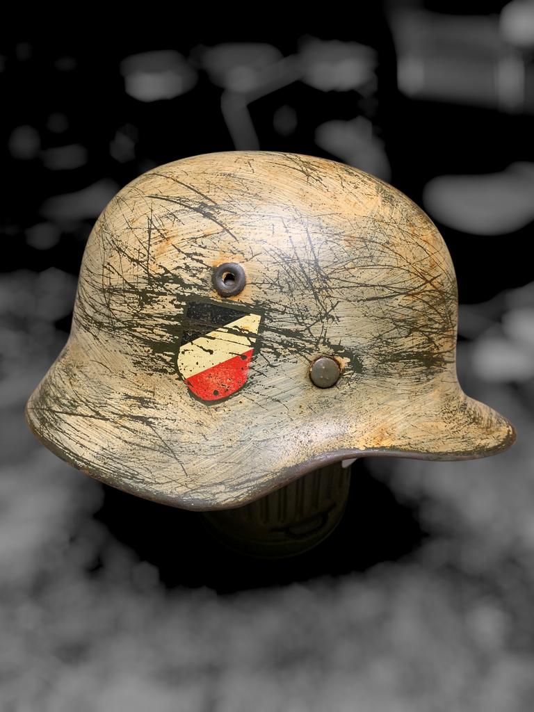M40 helm wo2 model, Verzamelen, Verzenden
