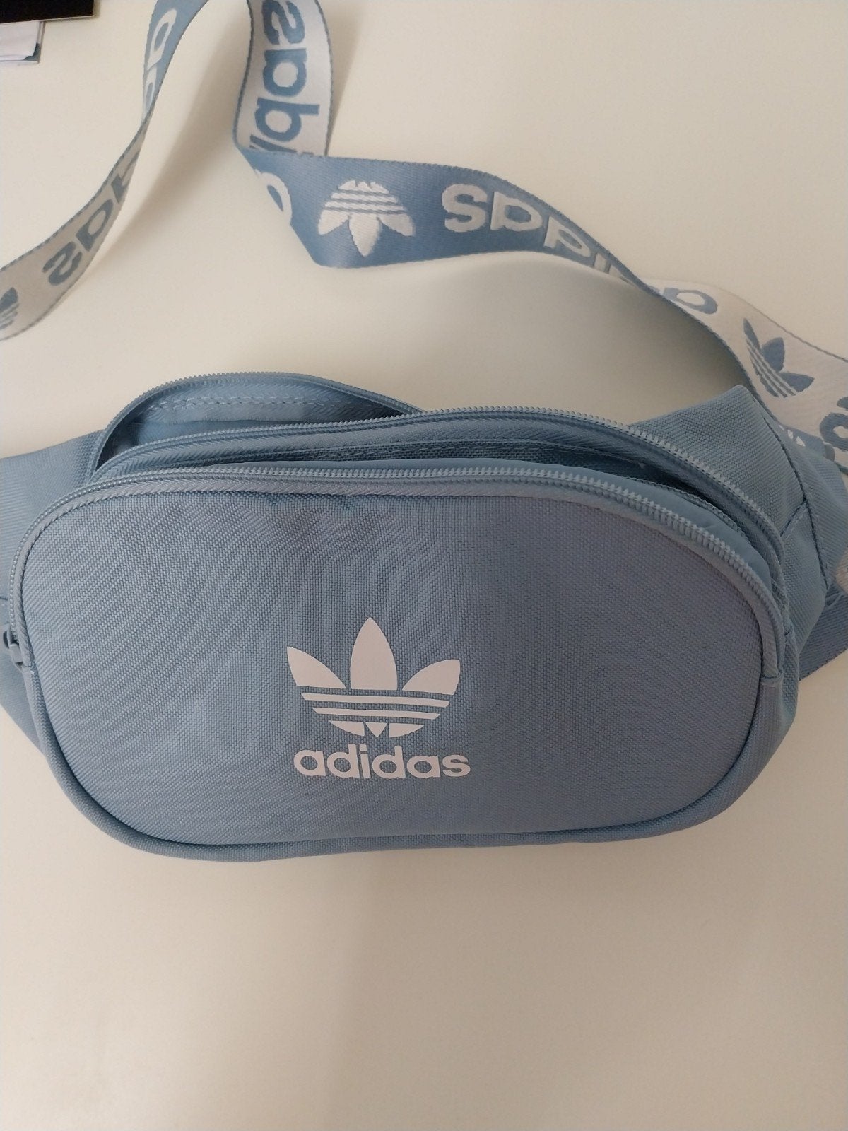 Heuptasje adidas lichtblauw nieuw niet gebruikt, Ophalen