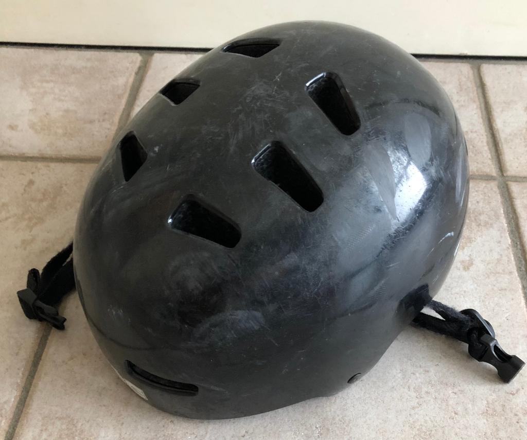 BMX helm TSG, Fietsen en Brommers, Fietsaccessoires | Fietshelmen, Ophalen, Gebruikt, Jongen of Meisje, TSG