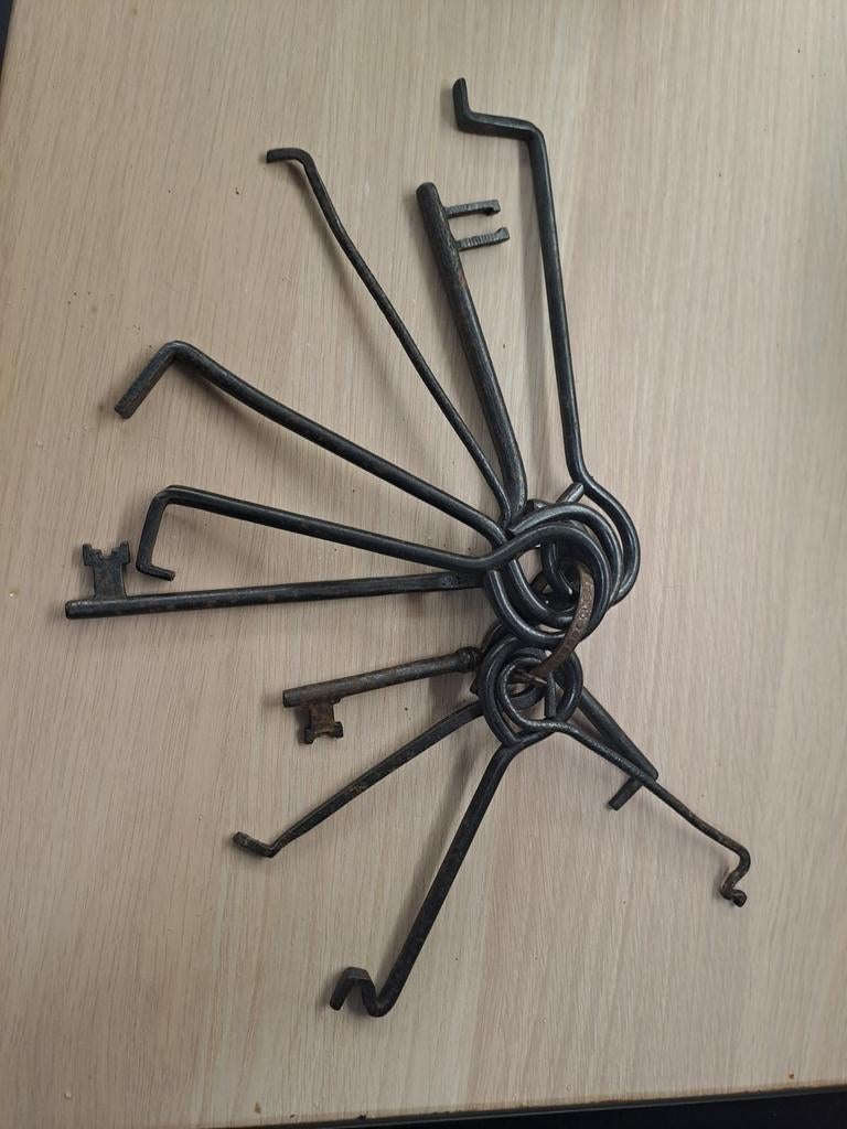 Gereedschap voor oude sloten, Antiek en Kunst, Ophalen of Verzenden