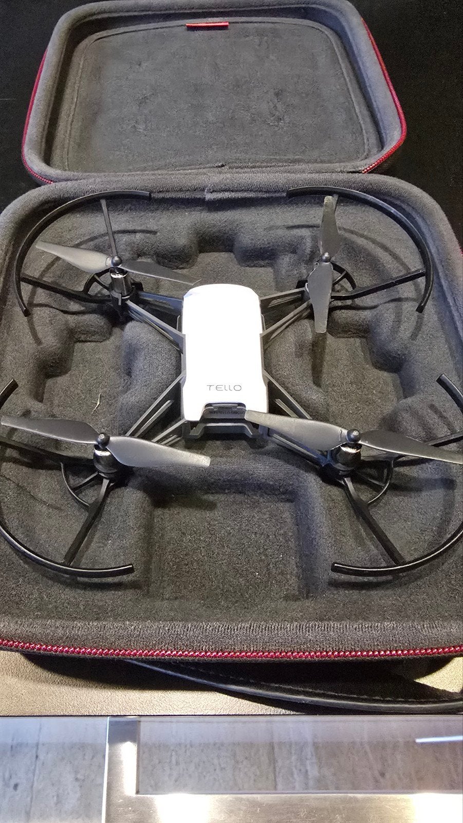 Drone Ryze Tello / DJI + batteries, chargeur multiple et mal, Enlèvement, DJI