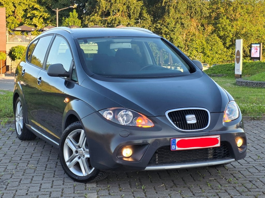 Seat Altea Freetrack 1.6tdi 1er.Propriétaire avec CT-OKK, Euro 5, Zwart, 4 cilinders, 1600 cc