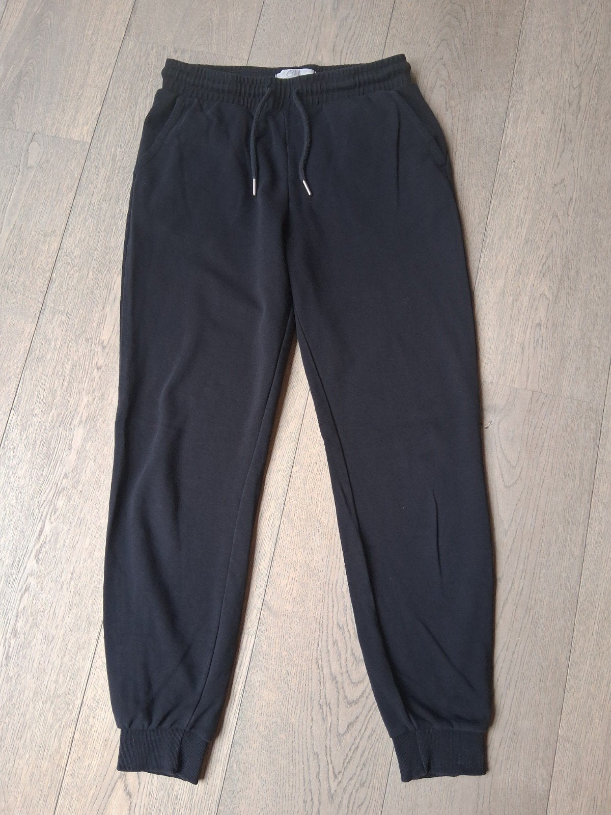 trainingsbroek zwart - XS - Clockhouse, Vêtements | Femmes, Vêtements de sport, Enlèvement ou Envoi, Taille 34 (XS) ou plus petite