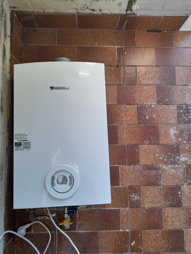 Doorstromer Junkers, Doe-het-zelf en Bouw, Chauffageketels en Boilers, Ophalen, Aardgas, Geiser, Zo goed als nieuw