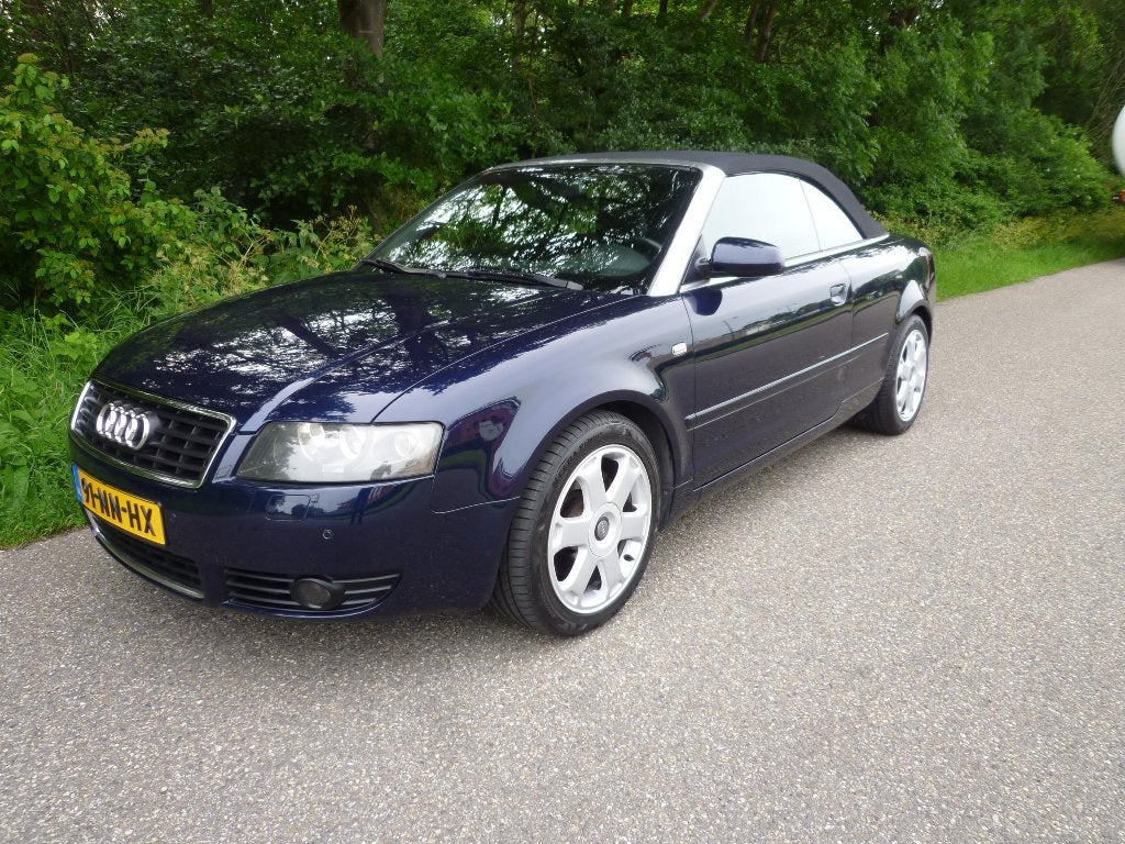 2 X Audi A4 Cabriolet 2.4 ltr V6/2.5 ltr TDi automaat.2005, Autos, Cuir, Achat, 2500 cm³, Cabriolet