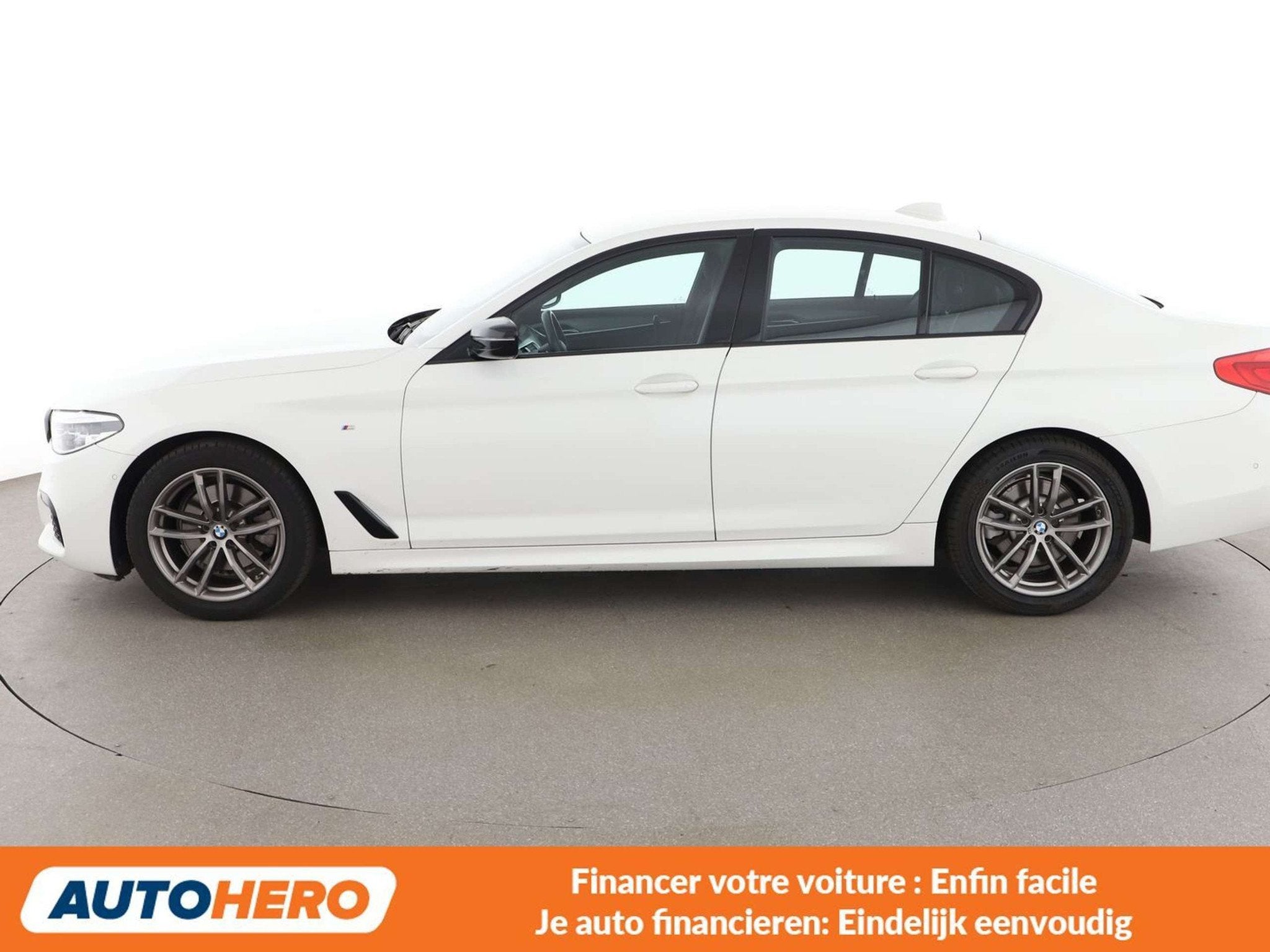 BMW 5 Serie 520 520d M Sport (bj 2019, automaat), Auto's, Automaat, 4 deurs, Achterwielaandrijving, Lichtsensor