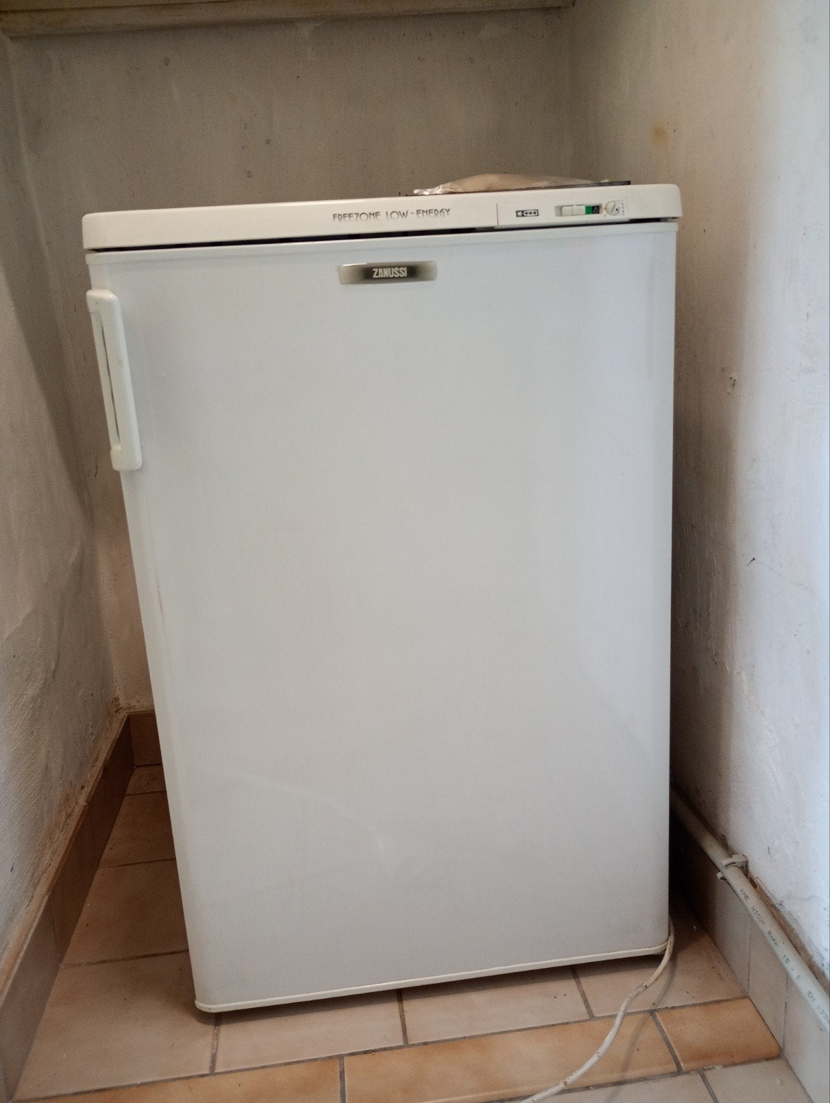 modèle de table de congélation en bon état, Electroménager, Congélateurs, Enlèvement