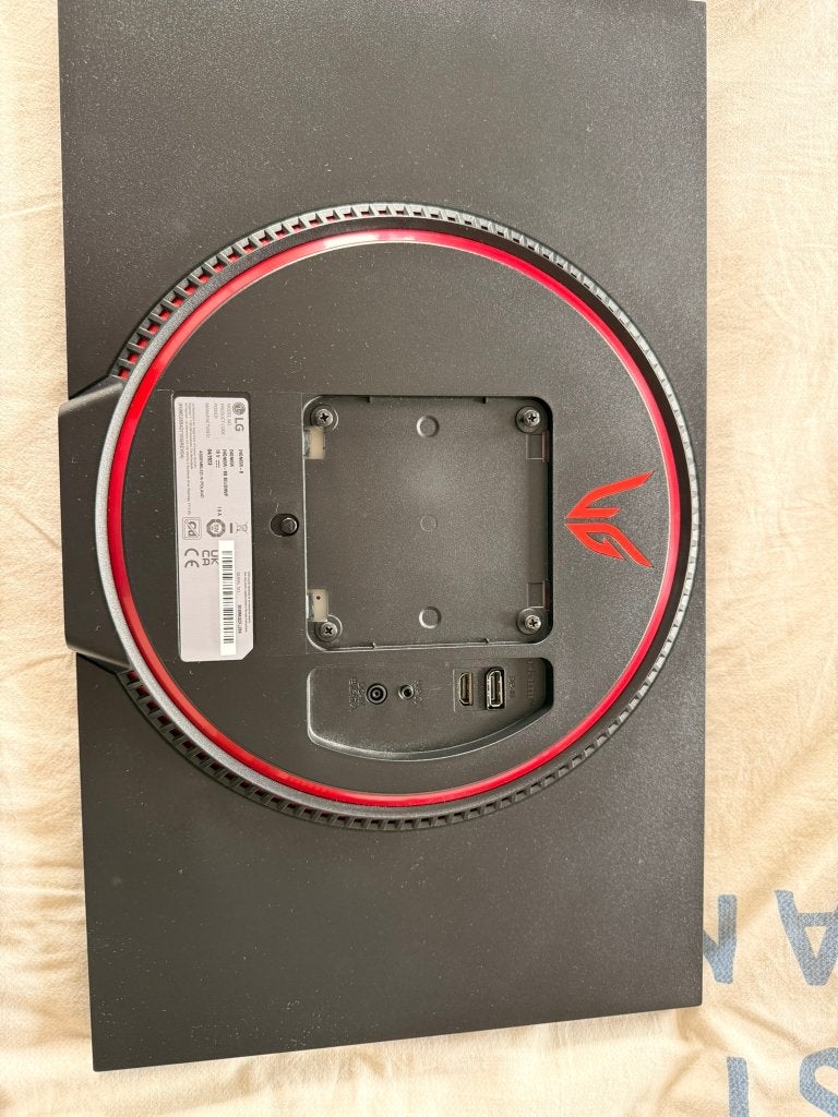 Beeldscherm / LG 24GN65R-B 24 monitor, Computers en Software, Monitoren, IPS, 101 t/m 150 Hz, Full HD, Minder dan 1 ms
