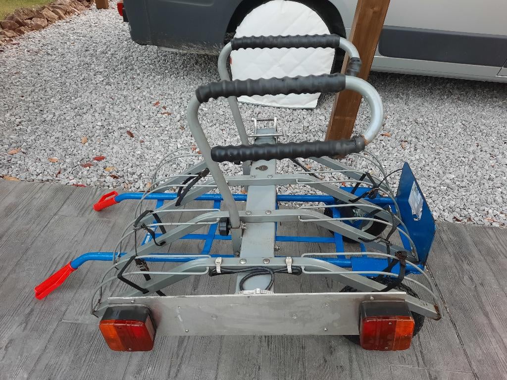 Porte vélo, Ophalen, 3 fietsen of meer, Gebruikt, Trekhaakdrager